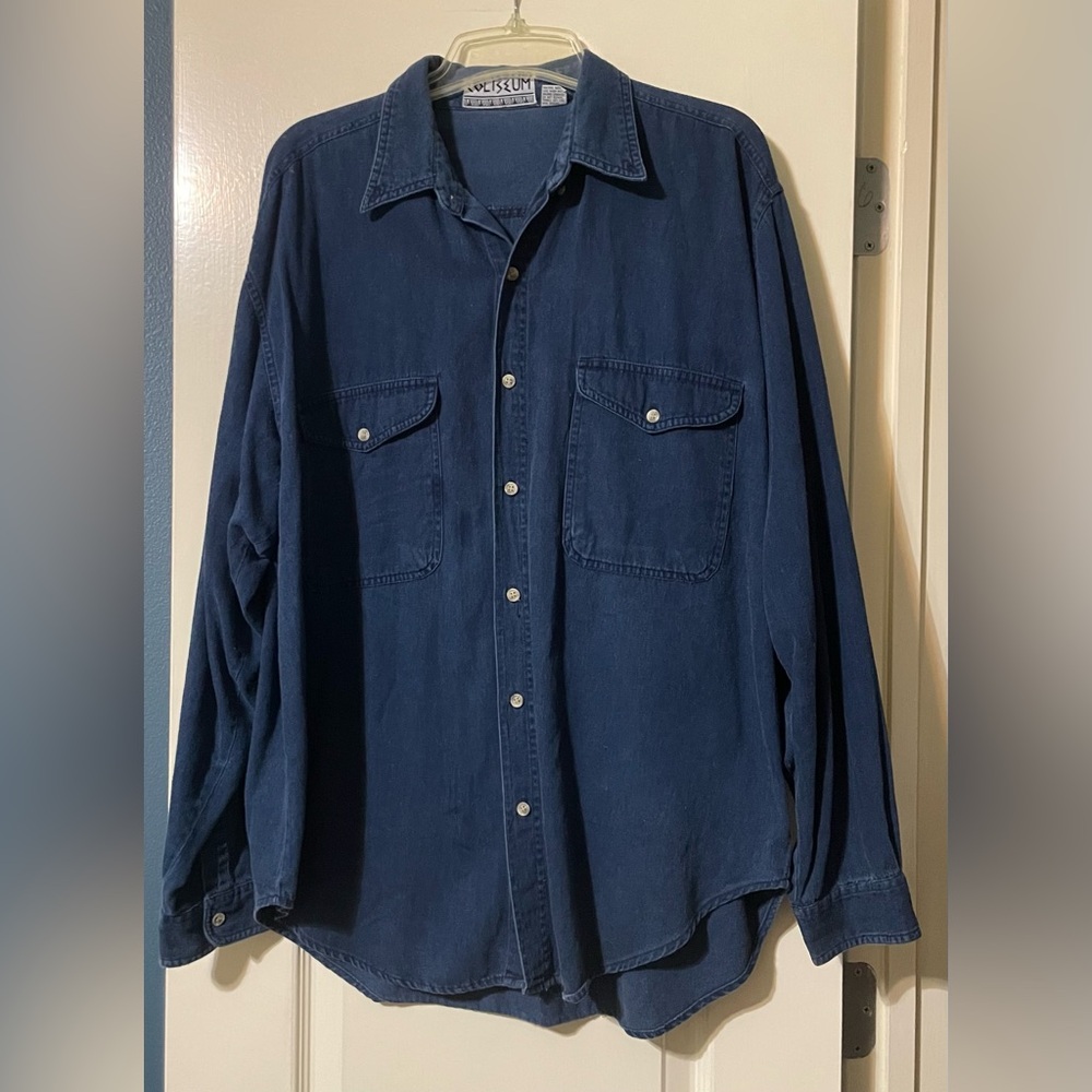 Coliseum Women’s Vintage L/S Denim Button Down Shirt Large